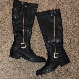 Black boots with gold buckle and zipper size 7